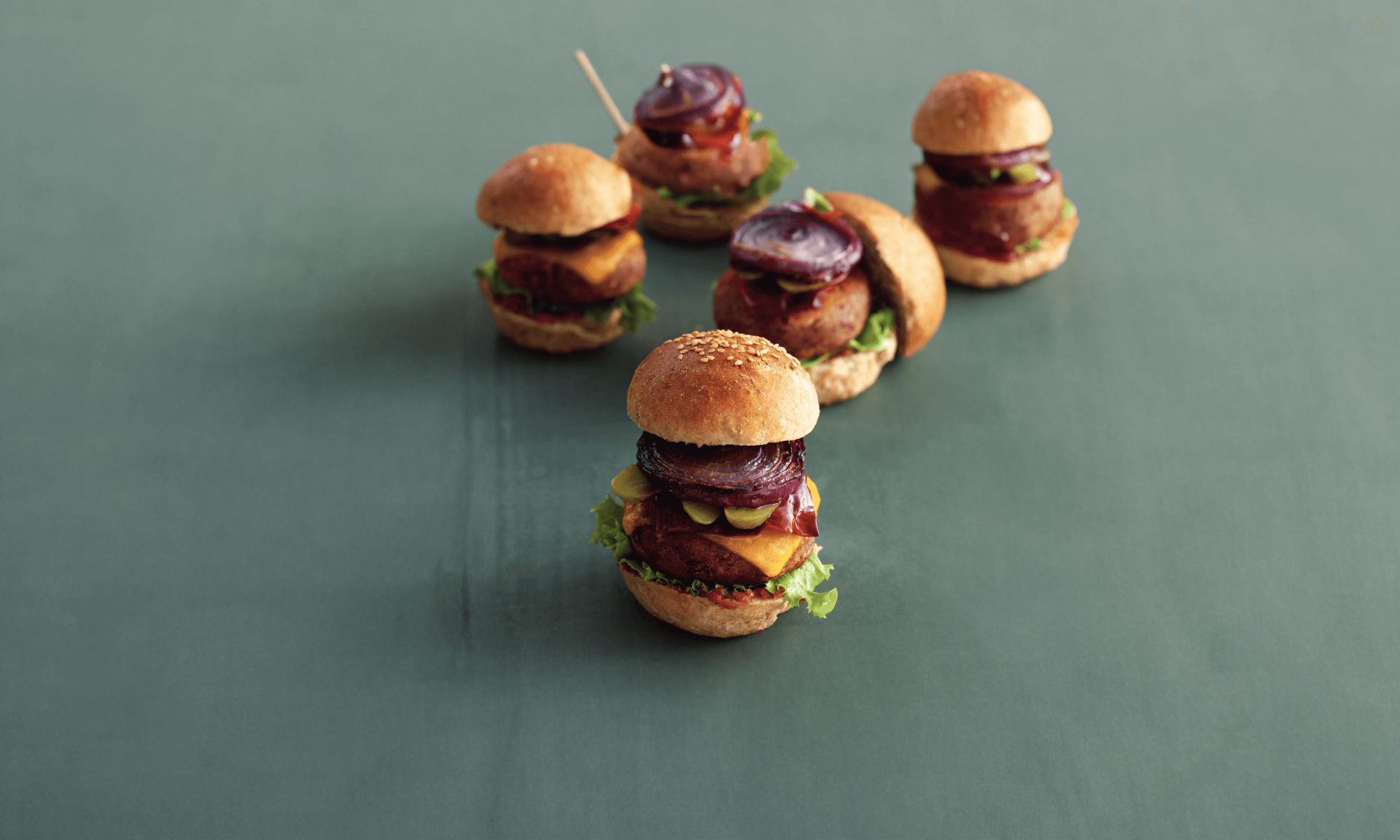 Siyah Fasulyeli (Börülceli) Hamburger