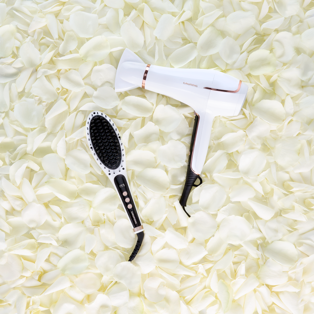 GRUNDIG HD 7880 Saç Kurutma Makinesi